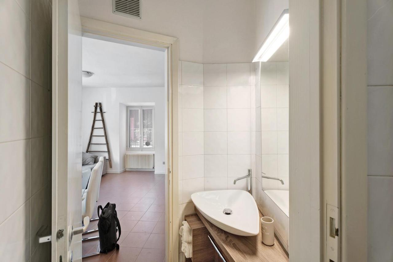 Vecchia Scala Apartment Germignaga Bagian luar foto